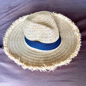 La Vie en Rose Aqua Straw Hat